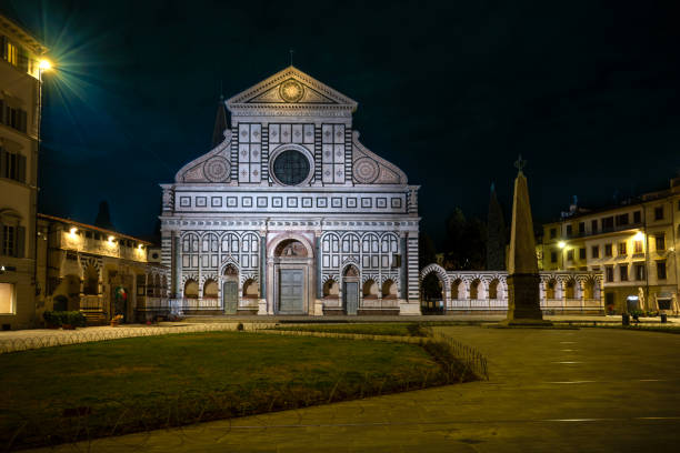 istock Santa Maria Novella di Firenze 1977841351