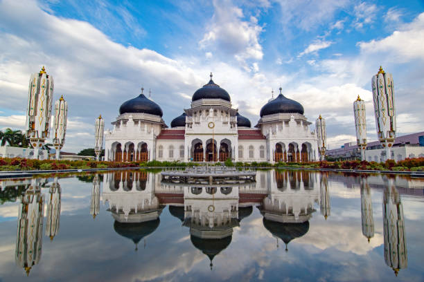 istock Baiturrahman Grand Mosque, Aceh - Indonesia 1977912657