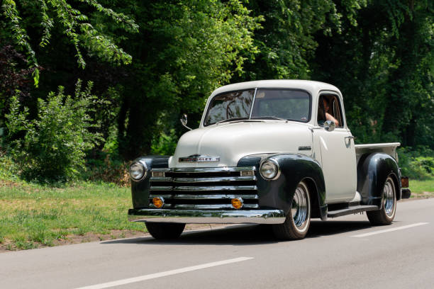 Chevy pickup Chevrolet 3100 (thriftmaster, series \
