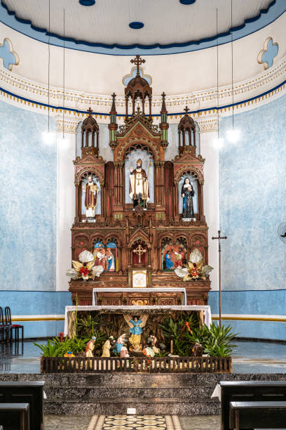interior of church of saint virgilio at nova trento, santa catarina, brazil. - piazza nova stock-fotos und bilder