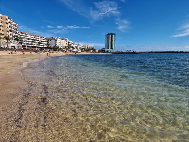 istock Strolling along the seaside promenade in Arrecife, Lanzarote 1978182395