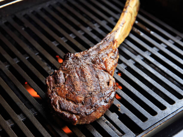 tomahawk steak on the grill