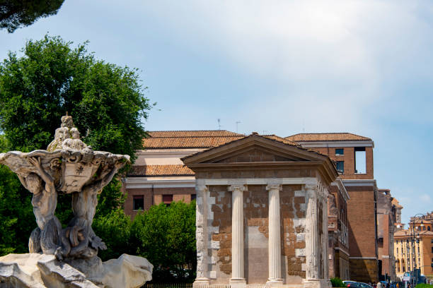 istock Temple of Portunus 1979294749