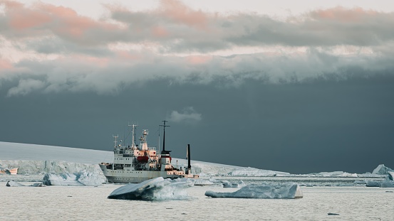 a Ice enpalled naldo, ice breaking ship.