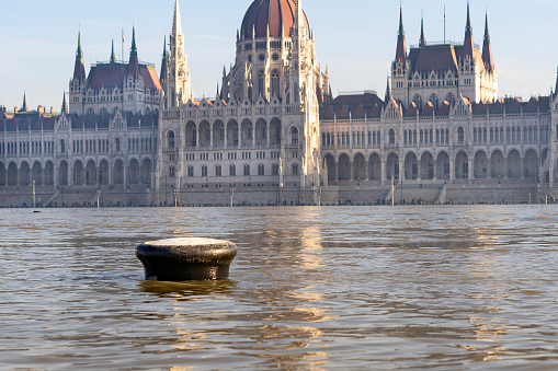 neo-Gothic, building, Hungarian, legislature, Parliament, river, Danube, flooding, quays,