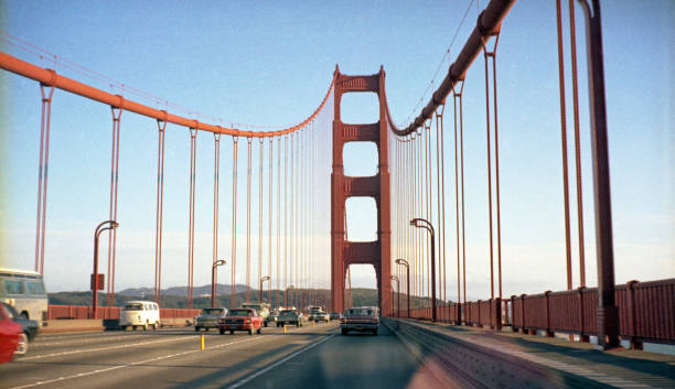 istock traffic crossing Golden Gate Bridge 1972 1980658114