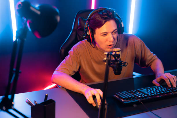 istock Host channel of smart streamer playing online game to be winner. Pecuniary. 1980768301