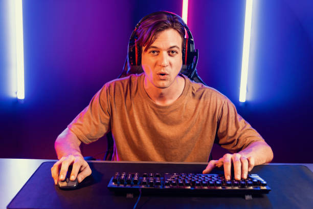 istock Host channel of smart streamer playing online game to be winner. Pecuniary. 1980965345