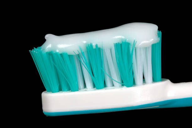 For a radiant smile, toothbrush and toothpaste declare war on bad teeth.