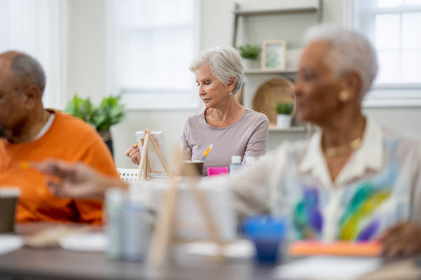 istock Seniors Recreational Art Class 1981422852