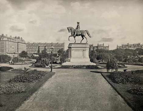 An equestrian statue of George Washington by Thomas Ball is installed in Boston's Public Garden, in the U.S. state of Massachusetts.\n\nPhotograph from 19th century