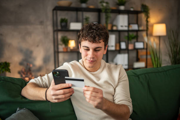 istock I love online shopping 1982474753