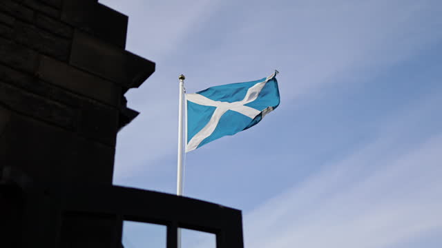 Scottish flag in Edinburgh, view of the scottish flag