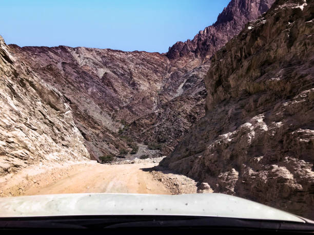 istock Off-roadiing in Wadi bani wauf, Oman 1983001352