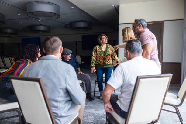 istock A group discussion breaks at the end and says goodbye 1983659422
