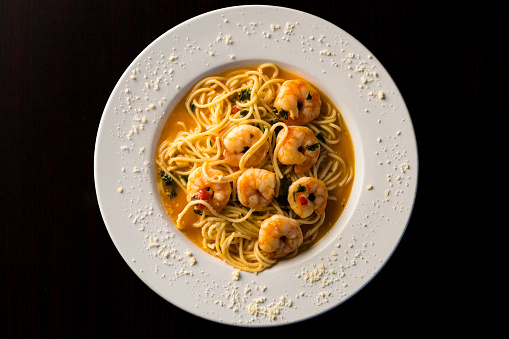 shrimp scampi over pasta