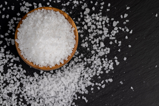 large white salt crystals for cooking, large sea salt for pickling and cooking