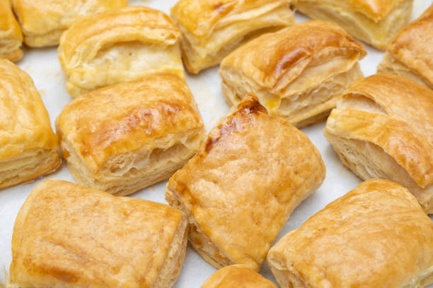 istock baked puff pastry squares 1985517983