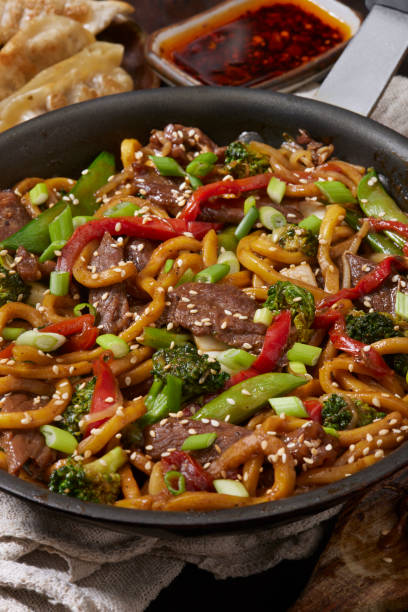 istock Pepper Beef and Noodle Stir Fry 1985604483