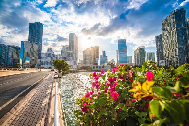 istock Miami waterfront walkway and skyline sunset view, Florida 1986077278