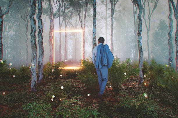 hombre de negocios que camina en el bosque con un portal misterioso - leaving business landscape men fotografías e imágenes de stock