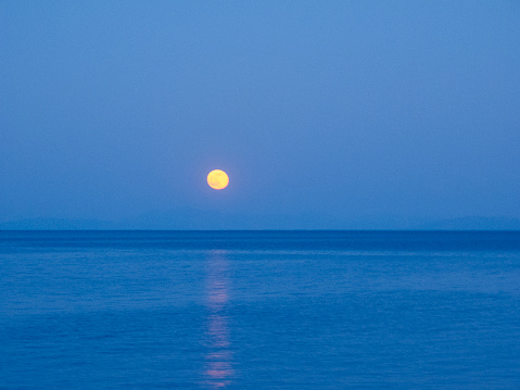 Full moon over the sea