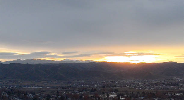 istock Vibrant sunset over Emmett, Idaho 1987075008