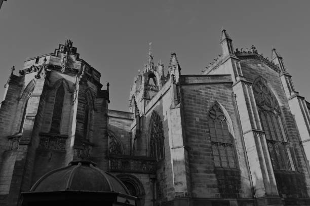 istock Landmarks of Edinburgh 1987218156