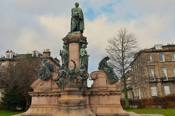 istock Landmarks of Edinburgh 1987218650