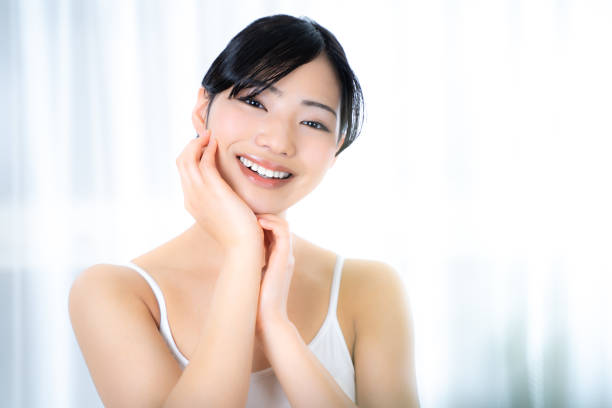istock beautiful japanese woman 1987663215