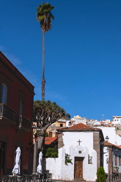 istock Historical Parish House In Arucas 1987670815