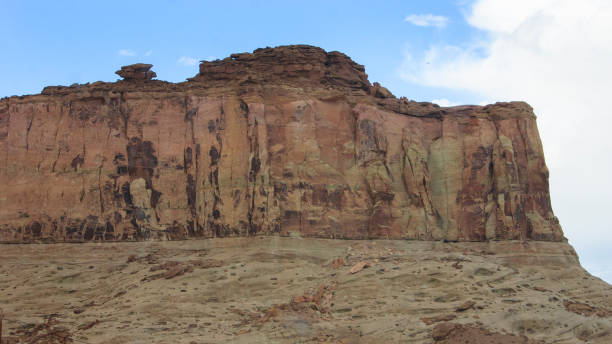 istock Multicolored and yellow rock formations with semi-desert vegetation, Arizona 1987830906