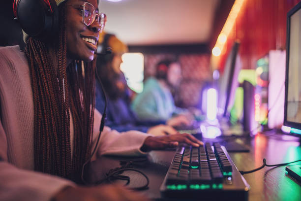 istock Gamers in gaming club 1987844365