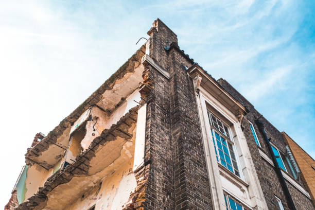 Demolition of a building