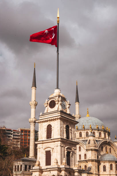 istock Bustling complex with multiple buildings and a prominent flagpole in Istanbul, Turkey 1988016762
