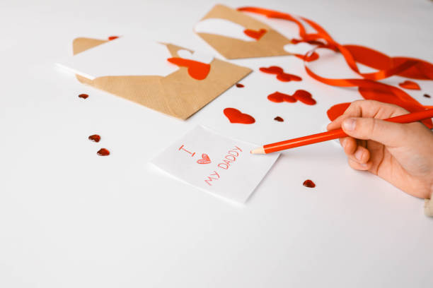 istock Text: I love daddy, children's creativity surprise 1988032435