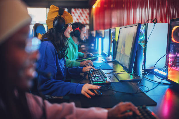 istock People in gaming club 1988569793