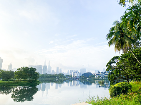 As a central hub for outdoor recreation, Taman Tasik Titiwangsa attracts visitors from all walks of life, offering a diverse range of activities in a serene environment.