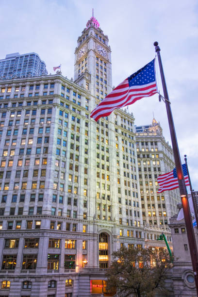 chicago - american flag architectural feature architecture chicago fotografías e imágenes de stock