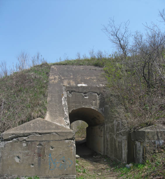 istock Strong concrete heavy gun shelter 1989213242