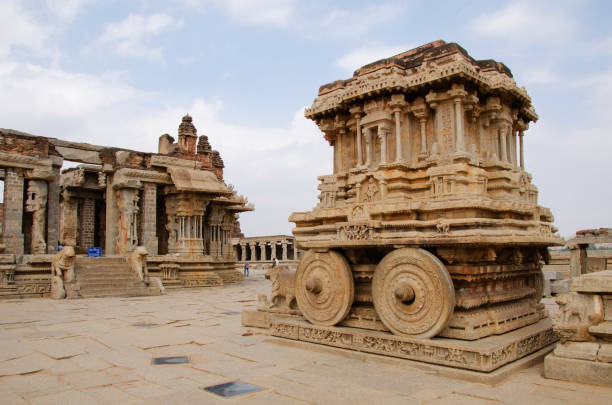 istock Vitthal Chariot, Vitthal Temple, Hampi, Karnataka, India. 1989891985