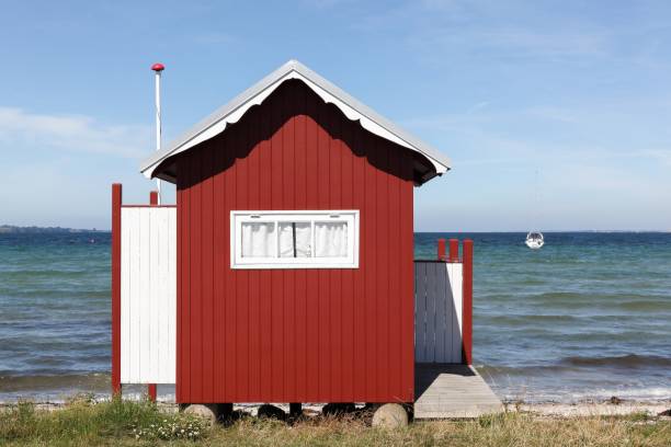 colored beach hut in aeroskobing, aero island, denmark - aeroe fotografías e imágenes de stock