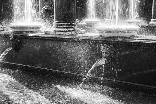 Photo of water fountain in black and white.