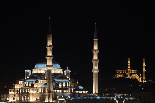 View of Istanbul Golden Horn, Galata Bridge and yeni cami Mosque at night