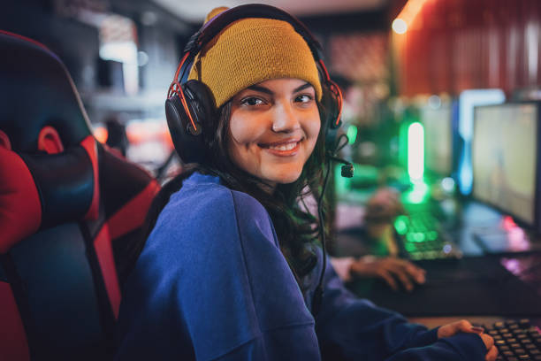 istock Esports gamer 1990735697