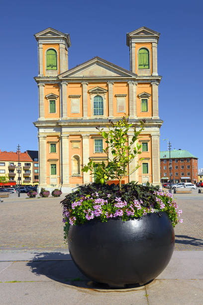 スウェーデン、カールスクルーナにあるフリデリクの教会 - fryderyk ストックフォトと画像