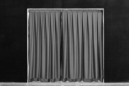 The curtain of the backstage door