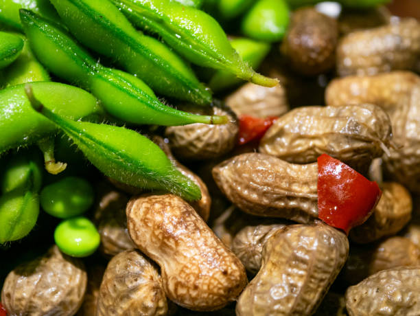 Chinese appetizer: Pickled edamame and peanuts