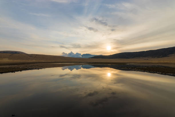 it is Kusasenri puddle and morning scenery