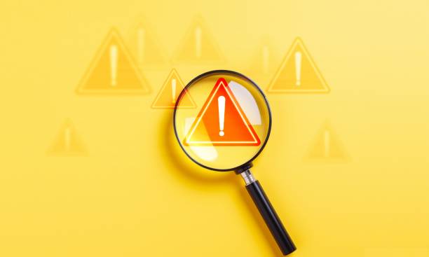 istock Emergency warning alert alarm on Smartphone, Data network protection, Virus alarm concept. 1993897291
